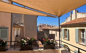 Saint-Tropez Centre - Grand Studio avec terrasse