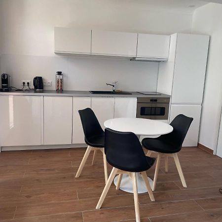 Saint-Tropez Centre - Grand Studio avec terrasse Extérieur photo